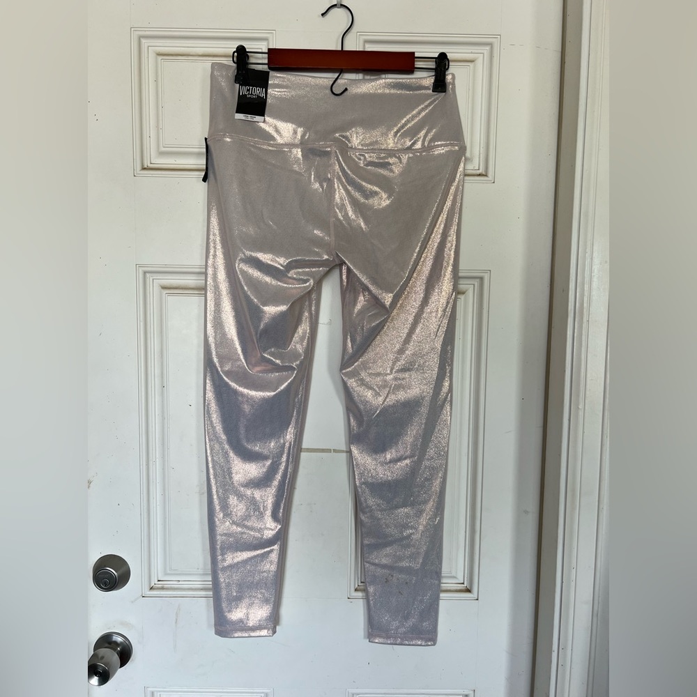 Victoria Sport Knockout by Victorias Secret Shine Tight
